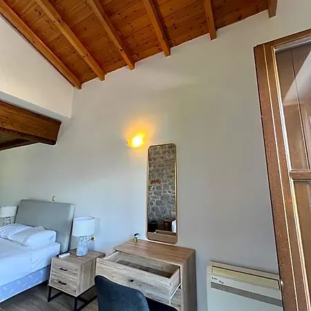 Koukouri Hotel 3*