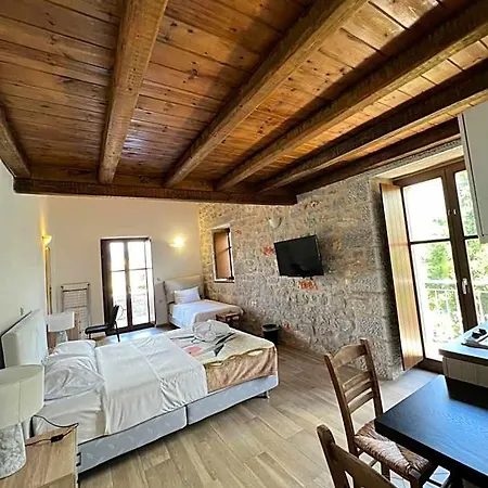 Koukouri Hotel