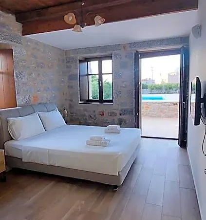 Koukouri Hotel 3*
